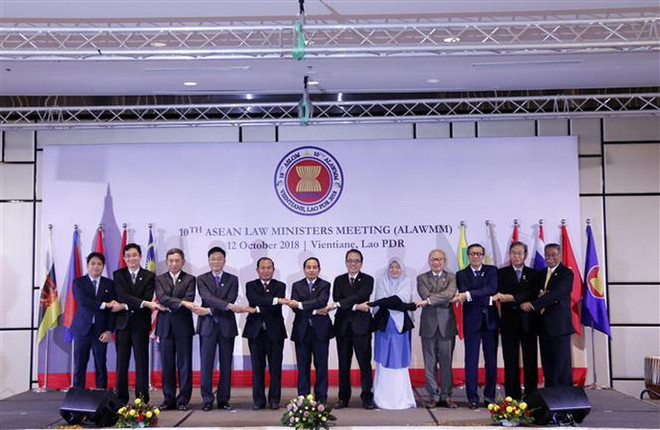 Việt Nam dự Hội nghị Bộ trưởng Tư pháp các nước ASEAN lần 10 tại Lào ảnh 1
