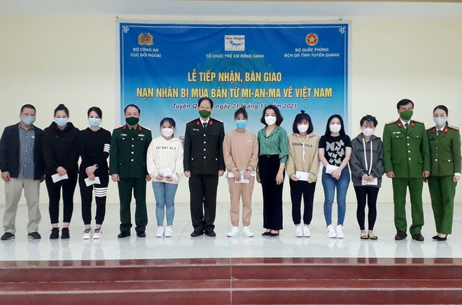 Tuyên Quang: Tiếp nhận 14 nạn nhân bị mua bán sang Myanmar trở về ảnh 1