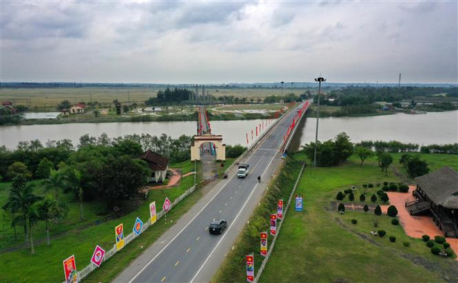 48 năm giải phóng Quảng Trị: Khát vọng vươn lên trên miền 'đất lửa' ảnh 1