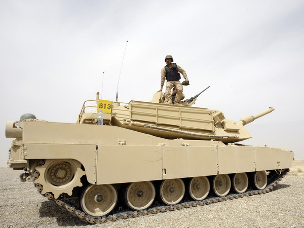 Xe tăng M1A1 Abrams của quân đội Mỹ. (Nguồn: AFP/TTXVN) Quân đội Maroc tiếp nhận thêm xe tăng M1A1 Abrams từ Mỹ ảnh 1