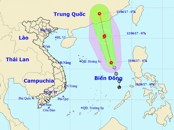 Vị trí và đường đi dự kiến của áp thấp nhiệt đới. (Nguồn: nchmf.gov.vn) Áp thấp nhiệt đới có khả năng mạnh lên thành bão trong 24 giờ tới ảnh 1