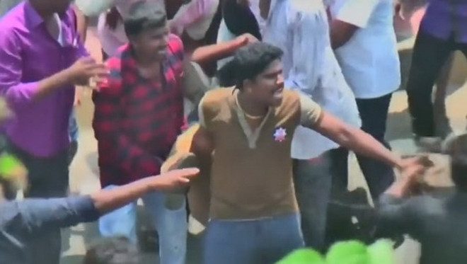 Cảnh sát Ấn Độ nổ súng trong ngày biểu tình thứ 2 tại Tuticorin ảnh 1