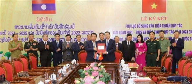 Thanh Hóa và Houaphanh ký kết thỏa thuận hợp tác toàn diện ảnh 1