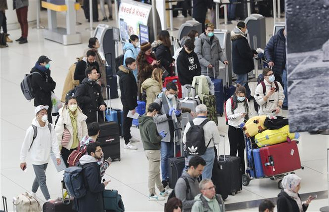 Nỗ lực chống dịch COVID-19 của Tổng thống Trump gây chia rẽ Mỹ-EU ảnh 1