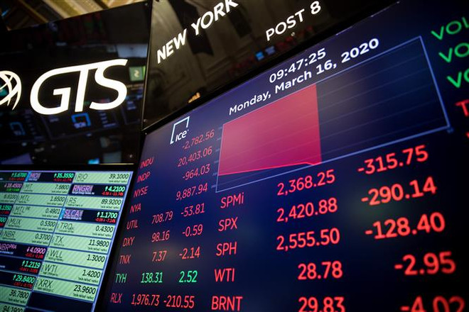 Tranh cãi về lệnh cấm nhập cảnh từ châu Âu của Tổng thống Mỹ Trump ảnh 2