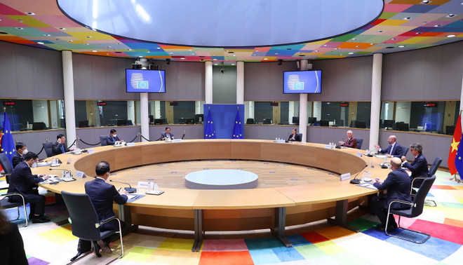 Chủ tịch Quốc hội Vương Đình Huệ hội kiến Chủ tịch Hội đồng châu Âu ảnh 1