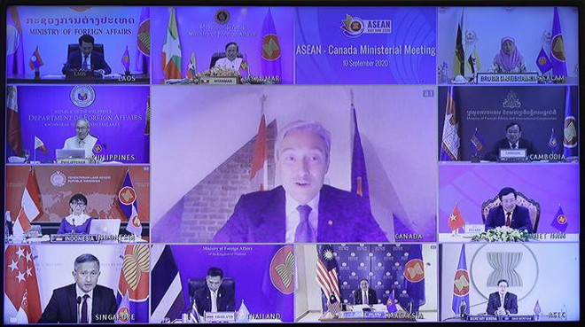 Hội nghị trực tuyến Bộ trưởng Ngoại giao ASEAN-Hoa Kỳ, ASEAN-Canada ảnh 5