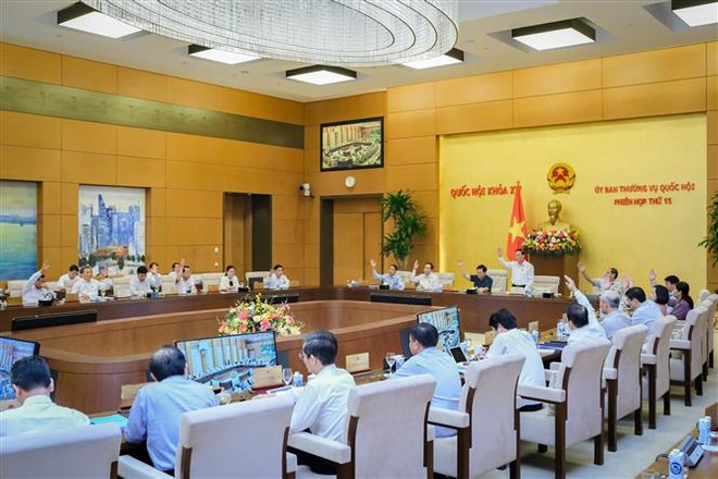 Ủy ban Thường vụ Quốc hội: Cả nước giảm 8 đơn vị hành chính cấp huyện ảnh 2