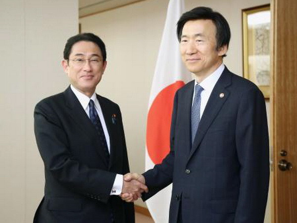 Ngoại trưởng Hàn-Nhật tìm biện pháp trừng phạt mạnh Triều Tiên ảnh 1