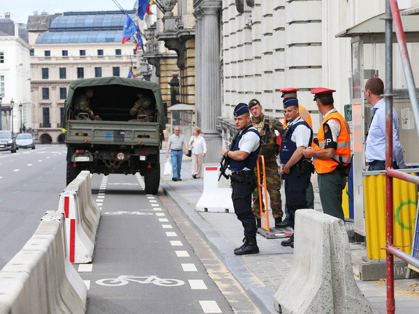 Bỉ buộc tội 2 đối tượng tham gia hoạt động của một nhóm khủng bố ảnh 1