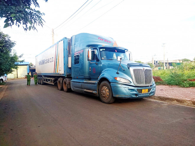 Phú Yên: Đã tìm thấy tài xế và xe đầu kéo gây tai nạn chết người ảnh 1