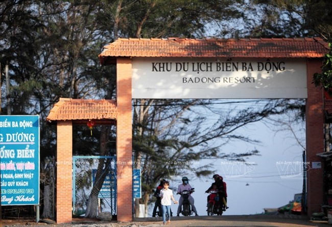 Khu du lịch biển Ba Động thuộc xã Trường Long Hòa, huyện Duyên Hải, tỉnh Trà Vinh. (Ảnh: Nguyễn Luân/Báo ảnh Việt Nam) Khai thác tiềm năng và thế mạnh để phát triển du lịch biển Trà Vinh ảnh 1