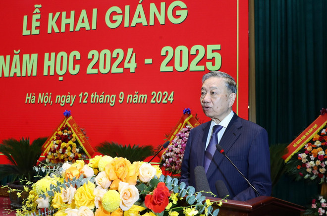 ttxvn_1209_Tong bi thu khai giang (11).jpg