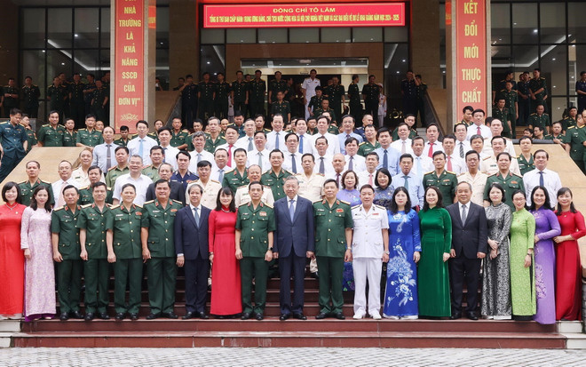 ttxvn_1209_Tong bi thu khai giang (13).jpg