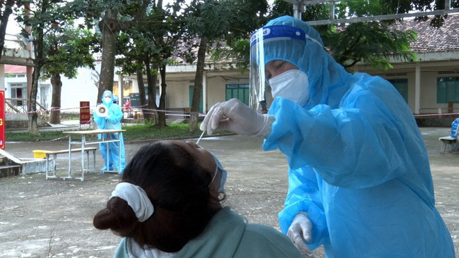 Ghi nhận 8 ca mắc cộng đồng, Kon Tum triển khai các biện pháp cấp bách ảnh 1