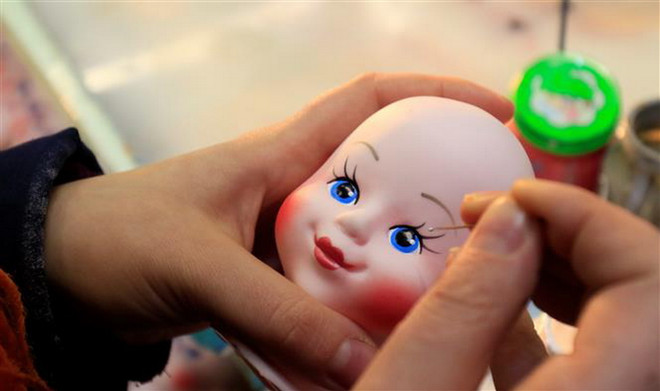 Đến thăm công xưởng làm nên nụ cười Năm mới cho trẻ em Nga ảnh 1