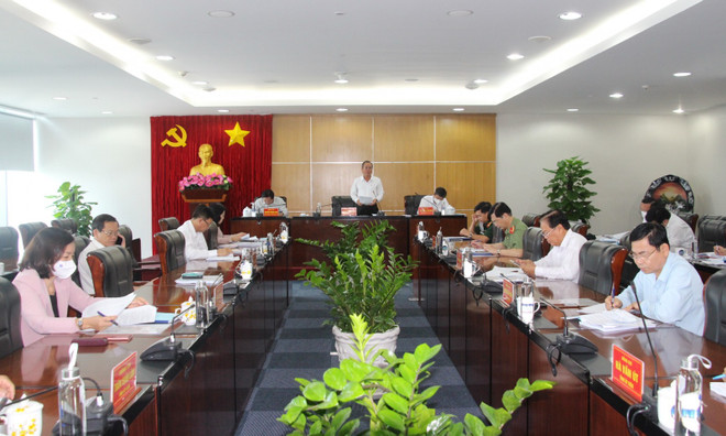Ông Trần Văn Nam, Bí thư Tỉnh ủy, Trưởng ban Chỉ đạo công tác bầu cử tỉnh Bình Dương, phát biểu tại cuộc họp. (Nguồn: baobinhduong.vn) Bình Dương họp về công tác chuẩn bị bầu cử đại biểu Quốc hội khóa XV ảnh 1