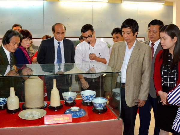 Lễ hội Đền Hùng: Trưng bày hơn 500 cổ vật từ thời sơ sử đến thế kỷ 19 ảnh 1