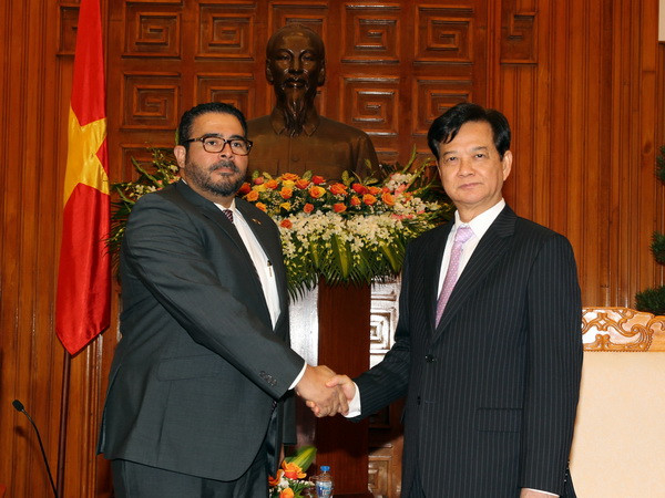 Thủ tướng Nguyễn Tấn Dũng tiếp Đại sứ Cộng hòa Panama ảnh 1