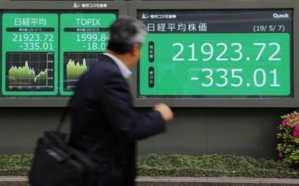 Chứng khoán châu Á giảm điểm trước thềm đàm phán thương mại Mỹ-Trung ảnh 1