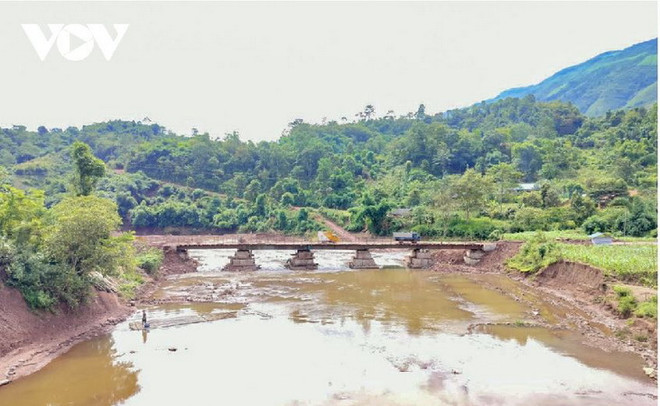 Điện Biên đưa cầu tạm trên Quốc lộ 4H vào khai thác, sử dụng ảnh 1