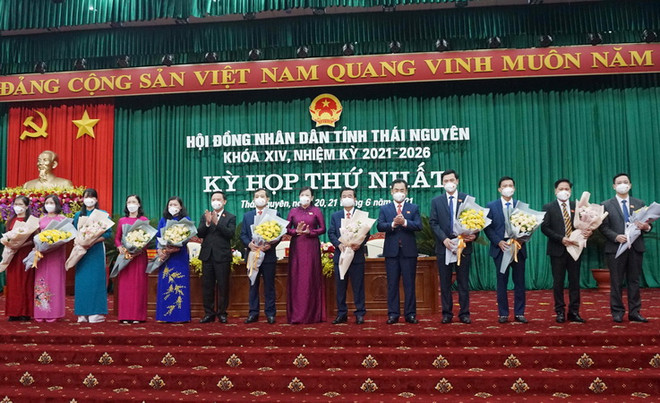 Bầu các chức danh chủ chốt của HĐND, UBND tỉnh Thái Nguyên ảnh 1