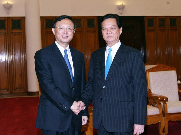 Thủ tướng yêu cầu Trung Quốc rút giàn khoan khỏi vùng biển Việt Nam ảnh 1