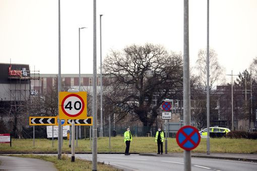 Sơ tán nhà máy sản xuất vắcxin COVID-19 của AstraZeneca tại Anh ảnh 1