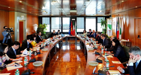 Đẩy mạnh việc đưa hàng hóa Việt Nam vào thị trường Italy ảnh 1