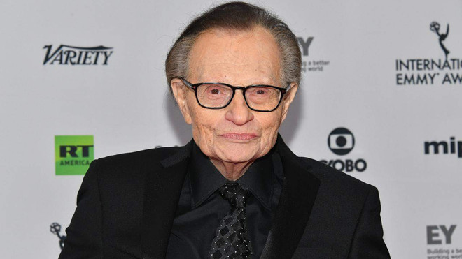 Người dẫn chương trình huyền thoại Larry King qua đời ảnh 1