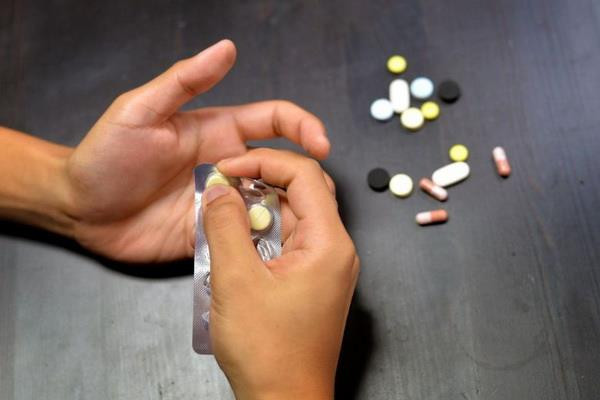 Tổng thống Trump cam kết giá thuốc tại Mỹ sẽ thấp nhất thế giới ảnh 1