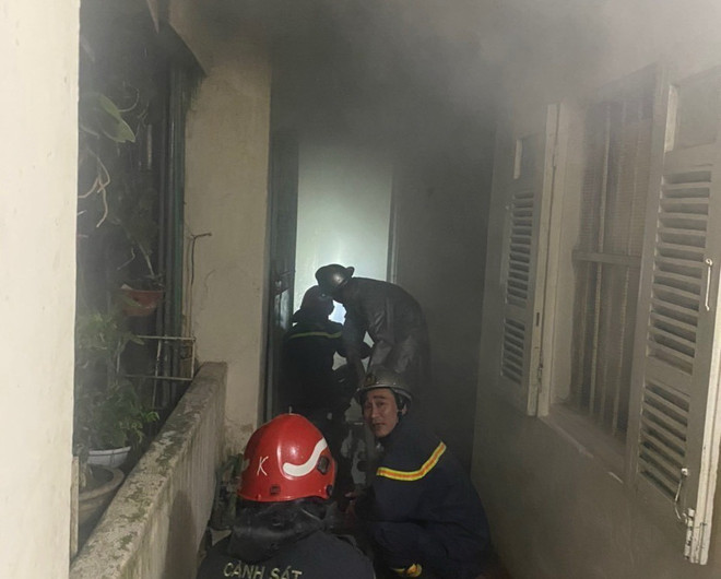 Hà Nội: Cháy căn hộ chủ nhà đi vắng tại khu tập thể Thành Công ảnh 1