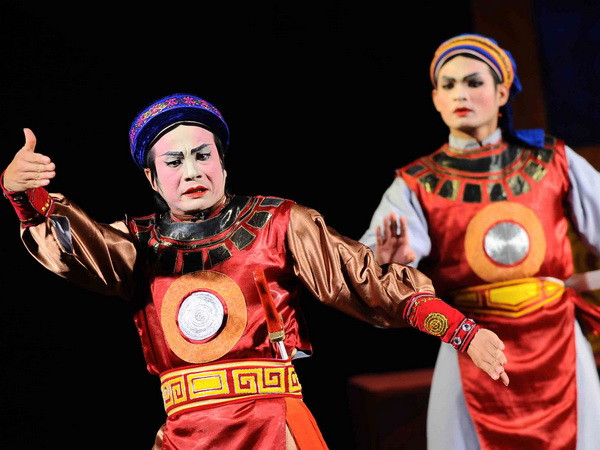 Trình diễn, quảng bá nghệ thuật tuồng trên đường phố Đà Nẵng ảnh 1