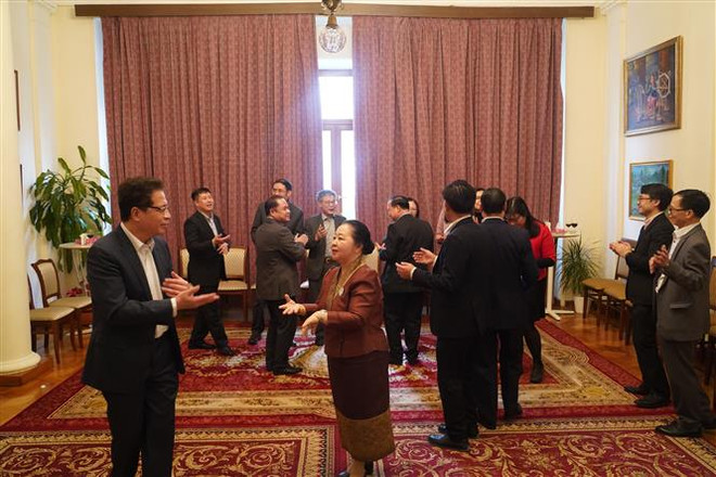 Đại sứ quán Việt Nam tại Nga chúc Tết cổ truyền Bunpimay của Lào ảnh 1