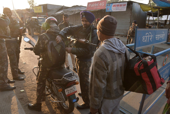 Sự kiện quốc tế tuần 28/12-3/1: Thế giới đón Năm mới trong cẩn trọng ảnh 7