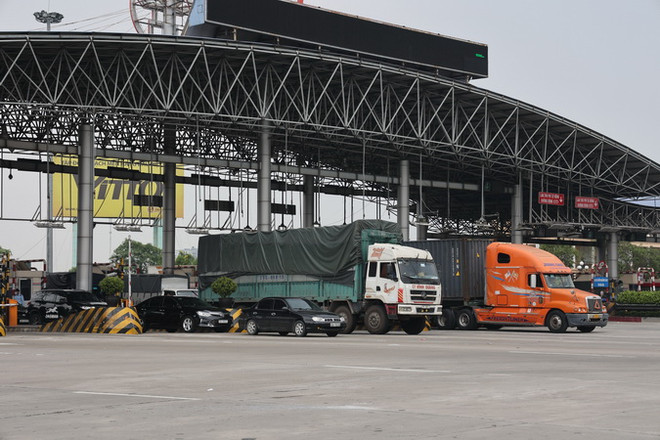 Không kiểm tra xe chở hàng thiết yếu, lương thực phục vụ vùng dịch ảnh 1