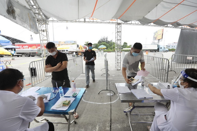 Hà Nội công bố mức xử phạt 16 hành vi vi phạm phòng, chống dịch ảnh 2