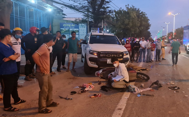 Hiện trường vụ tai nạn giao thông. (Ảnh: TTXVN phát) ttxvn_2002_tai nan ninh thuan.jpg