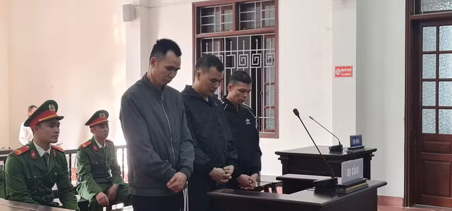 ttxvn-hoa-binh-ban-an-nghiem-khac-cho-cac-doi-tuong-mua-ban-trai-phep-chat-ma-tuy1-913.jpg