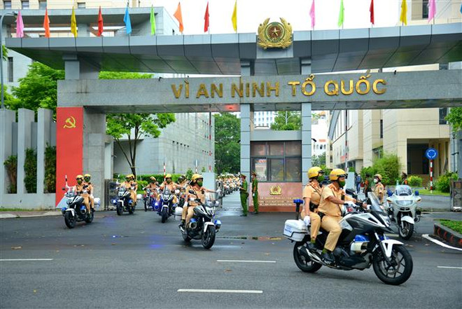 ​TP.HCM quyết tâm kiềm chế tai nạn giao thông, giảm ùn tắc dịp Lễ 30/4 ảnh 2