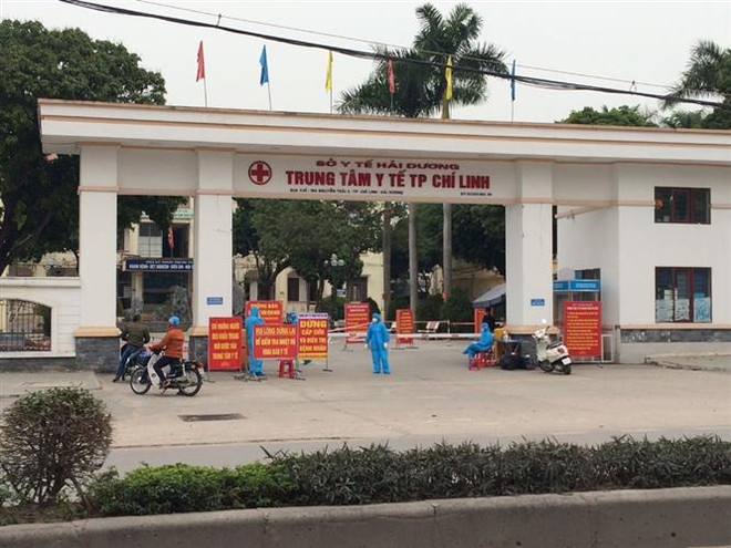 Trung tâm Y tế thành phố Chí Linh, nơi được chọn lập bệnh viện dã chiến để phòng, chống COVID-19. (Ảnh: TTXVN phát) Dịch COVID-19: Hải Dương giải thể Bệnh viện dã chiến số 1 ảnh 1