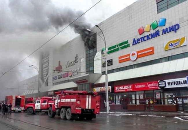 Nga: Hàng trăm tòa thương mại, sinh hoạt cộng đồng không đạt chuẩn ảnh 1