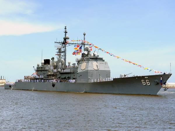 Tàu tuần dương USS Hue City. (Nguồn: AFP/TTXVN) Sự gia tăng hiện diện của hải quân Mỹ ở châu Á đạt hiệu quả ảnh 1