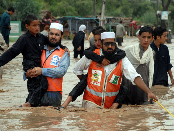 Mưa lớn gây lũ lụt tại Pakistan làm hơn 80 người thiệt mạng ảnh 1