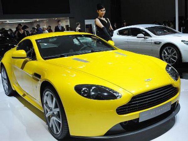 Hãng Daimler sắp nắm 5% cổ phần trong Aston Martin ảnh 1