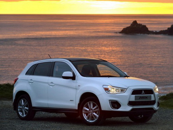 Công bố giá bán mẫu Mitsubishi ASX đời 2014 cải tiến ảnh 1