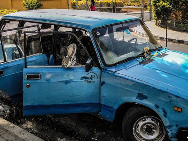 Cuba mở cửa thị trường bán lẻ các loại ôtô, xe máy ảnh 1