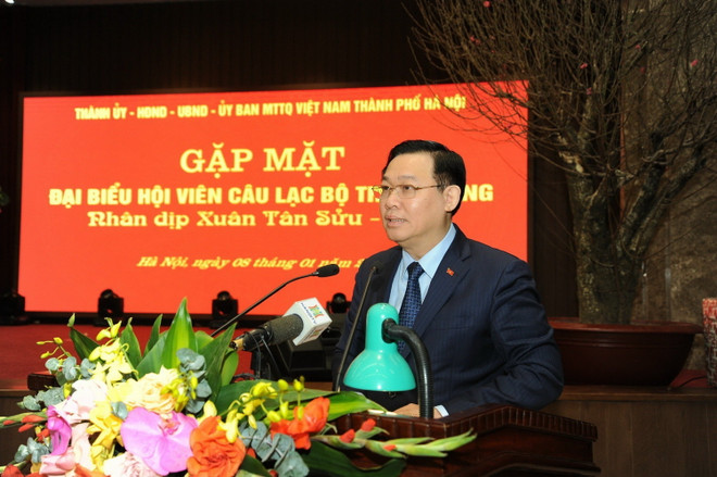 Thành ủy Hà Nội gặp mặt hội viên Câu lạc bộ Thăng Long ảnh 1