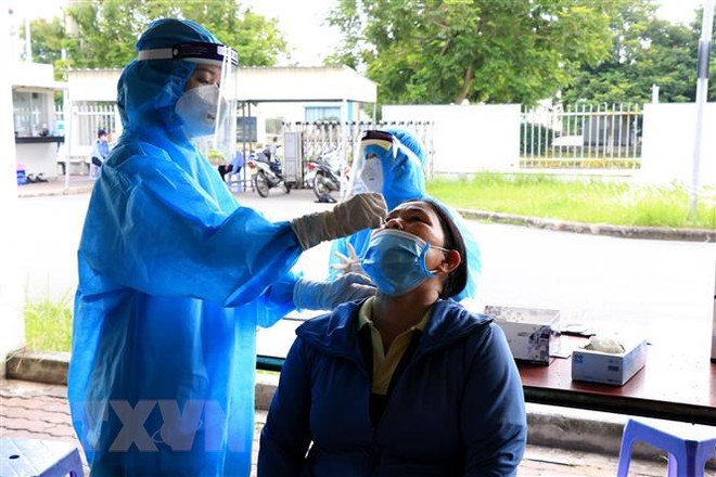 Ngày 4/9: Số mắc mới COVID-19 giảm mạnh, TP.HCM vẫn trên 4.000 ca ảnh 1