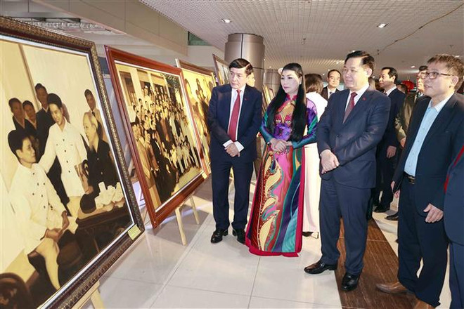 Chủ tịch Quốc hội dự Lễ kỷ niệm 60 năm Ngày Bác Hồ về thăm Vĩnh Phúc ảnh 5